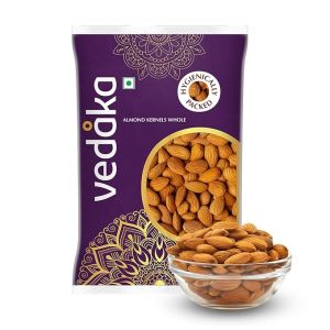 Vedaka 100% Natural California Almonds - 1kg | High in Fiber | Hygienically Packed (packaging may vary)